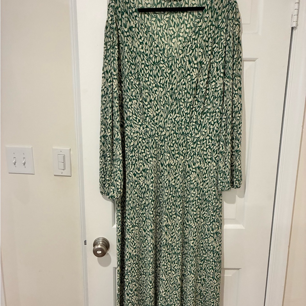 Mango Green and Cream Long Sleeve Dress